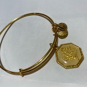 “Sweet Pea” ALEX and ANI bracelet